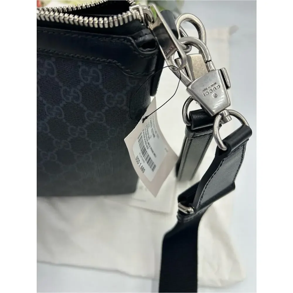Gucci Black GG Monogram Messenger Crossbody Bag detachable strap made in Italy
